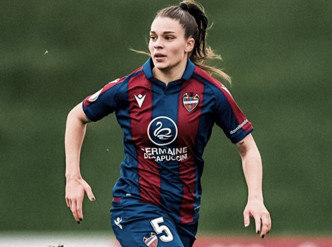 Escándalo: Gio Queiroz denuncia haber sufrido “acoso” en el Barcelona y publica una carta para contar todo