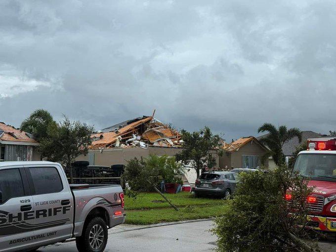 Huracán Milton: Las impactantes imágenes del desastre en Florida, fallecidos y se formaron hasta tornados