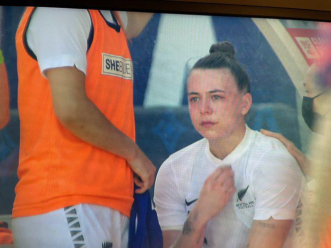 Hito en el fútbol: Meikayla Moore, la jugadora que hizo un hat-trick ante Estados Unidos, pero en su propia meta