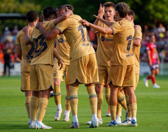 Así fue el primer amistoso del Barcelona de Xavi: El debut de Kessié, los capitanes y el “descarte” que sumó minutos