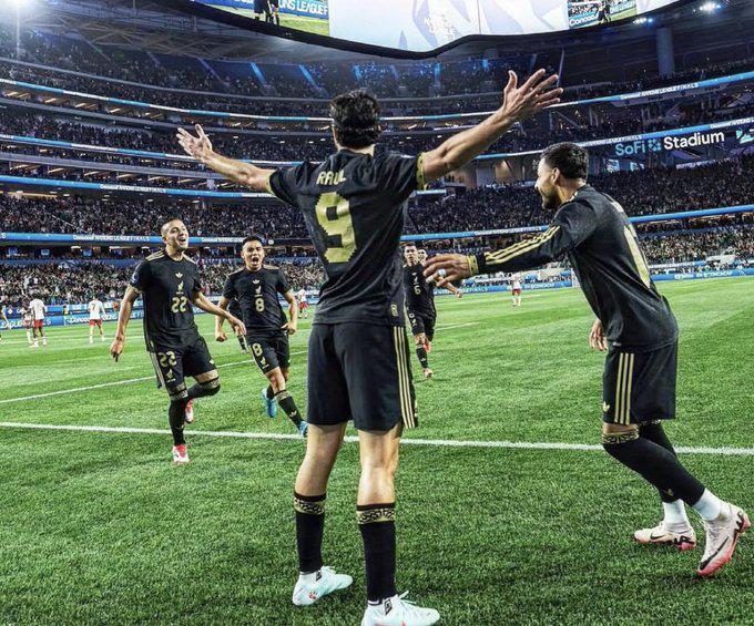 La burla de Raúl Jiménez a Panamá, lo que pasó con Chino Huerta y el reclamo del Vasco en el título de México en Concacaf