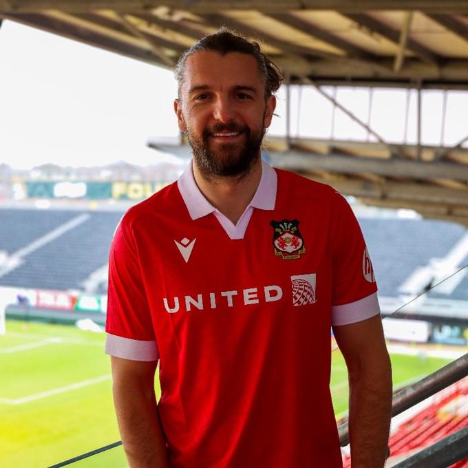 Se fue de Barcelona y firmó con este club; Vinicius toma decisión con Real Madrid y nuevo socio para Cristiano por 90 millones