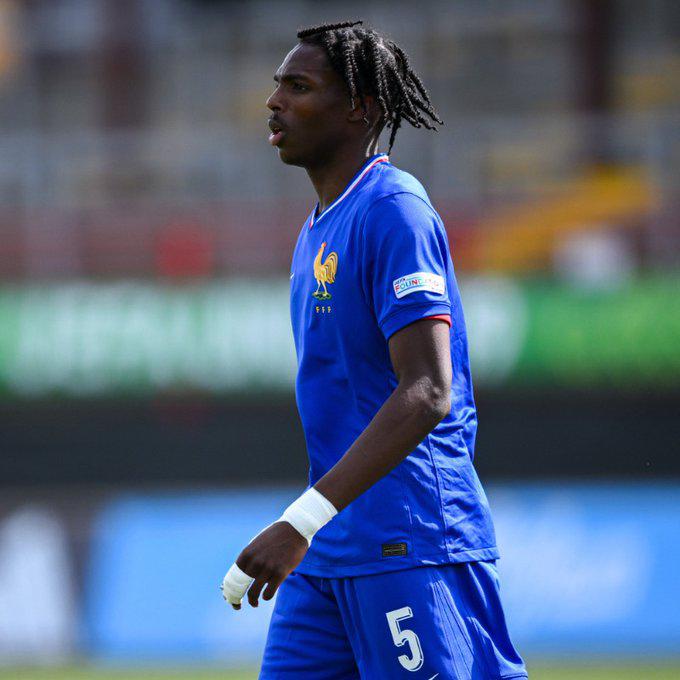 Barcelona lo manda a préstamo, Real Madrid le niega la salida y decisión final con Keyrol Figueroa: así cerró el mercado