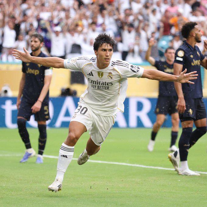 Real Madrid con dos salidas, Barcelona podría perder a figura y en la Premier League buscan a compañero de Cristiano Ronaldo