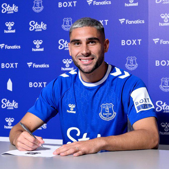 Sorpresa de Cristiano Ronaldo en el mercado de fichajes y Barcelona negocia inesperado refuerzo; brasileño pide públicamente ir al United