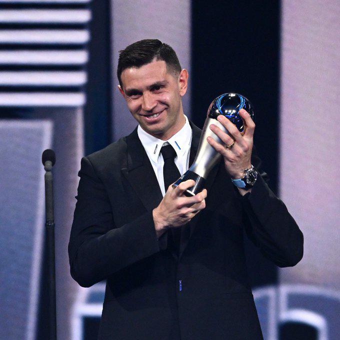 Las mejores fotos del The Best: Messi no paraba de sonreír al ver a sus compañeros y el futbolista que lloró; ¿y Laporta?