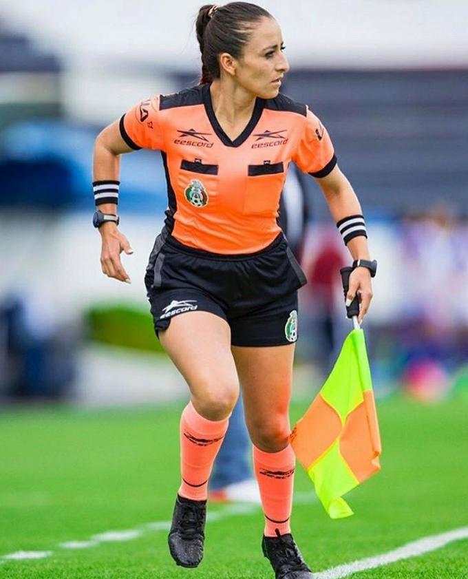 ¡Escándalo! Árbitra mexicana viola el Código de Ética de FIFA con una casa de apuestas y esta es la dura sanción que le puede caer