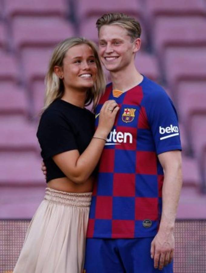 Las infartantes novias y esposas del clásico Real Madrid-Barcelona: ¿Quién es Yiya?