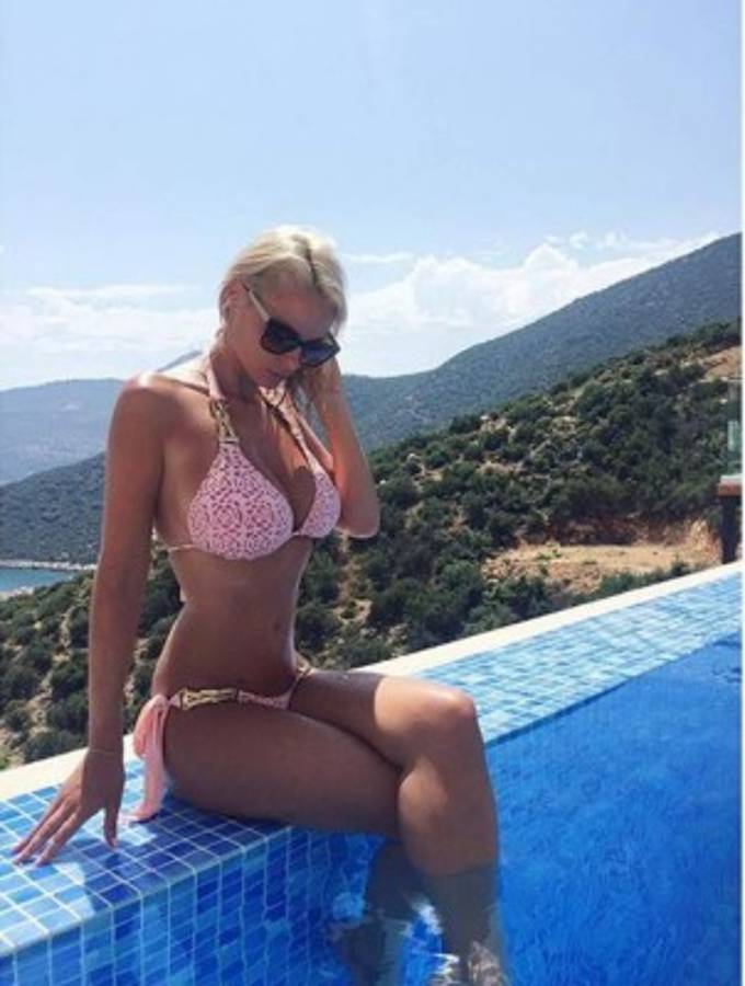 ¡Escándalo! Revelan un romance oculto de Cristiano Ronaldo con modelo inglesa