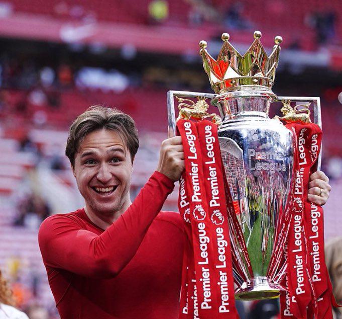 Renueva con el Real Madrid con una cláusula de 1,000 millones, filtran fichaje del Barcelona sin ser oficial y golpe para Cristiano