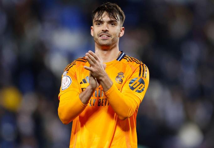 Raúl Asencio es acusado por supuestamente compartir un video sexual en el que aparece una menor.