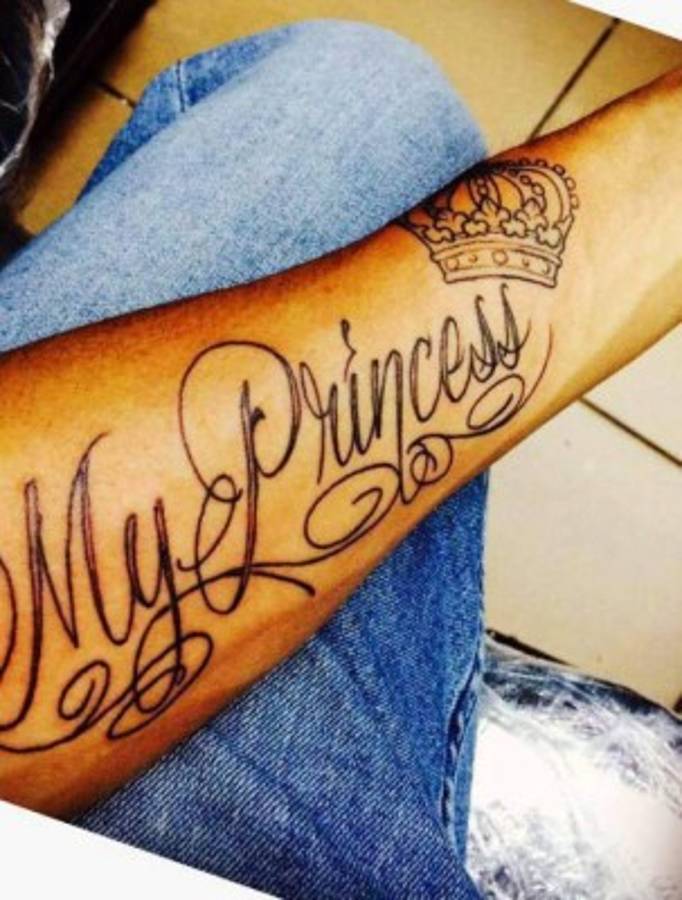 La bella Ariana Herchi se enamora de joven jugador hondureño