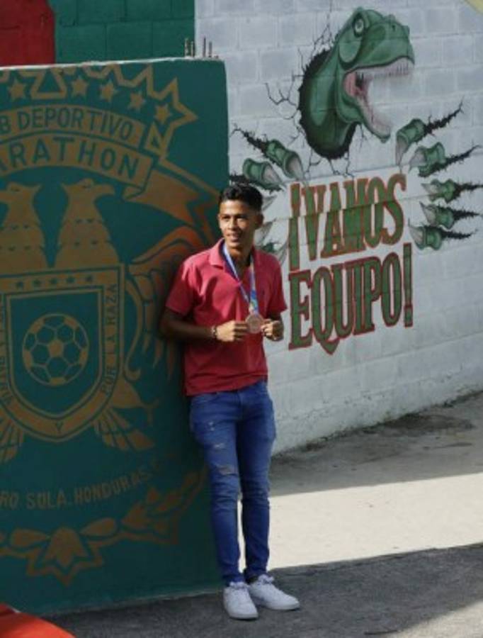 MERCADO: Real España busca central, Olimpia y Henry Figueroa son noticia