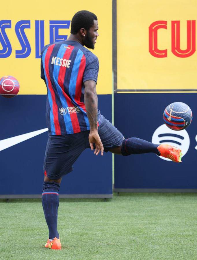 La confesión sobre Xavi y salta el nombre de Cristiano: Así fue la presentación de Franck Kessié con el FC Barcelona