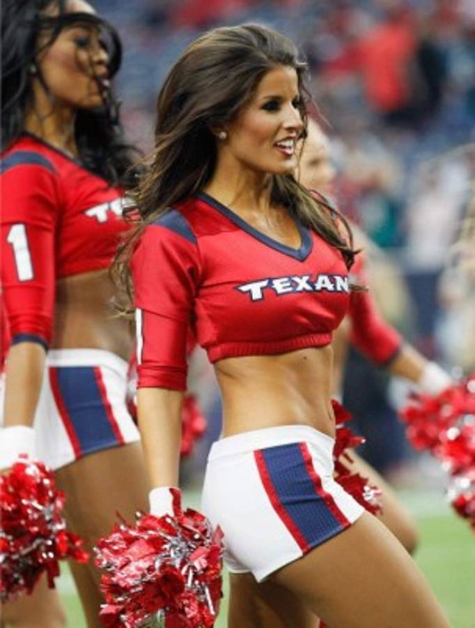 Las cheerleaders que engalanan la NFL
