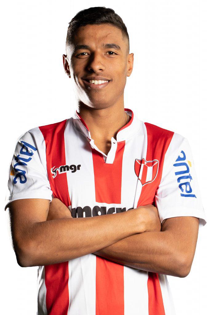 Marcos Montiel: la vida del nuevo fichaje del Olimpia, fue ebanista, trabajó en un mercado y estuvo retirado