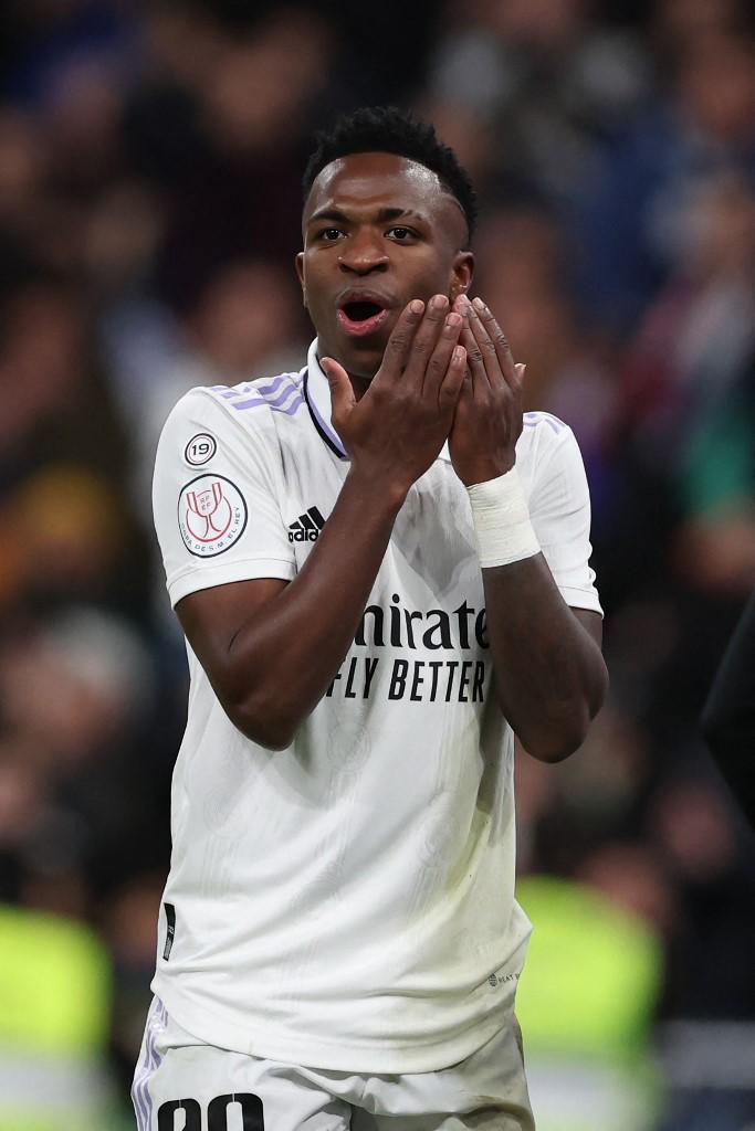 La burla de Vinicius, Valverde llorando en la banca y bronca en la victoria de Real Madrid sobre Atlético en Copa del Rey