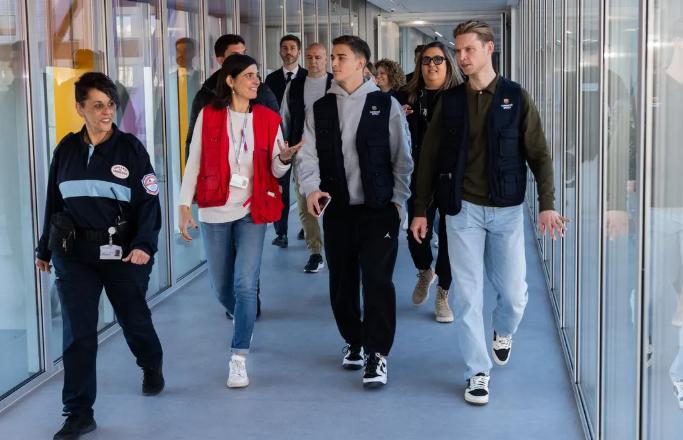 Terminaron de entrenar y se fueron a un hospital: el hermoso gesto del Barcelona para cerrar el 2024