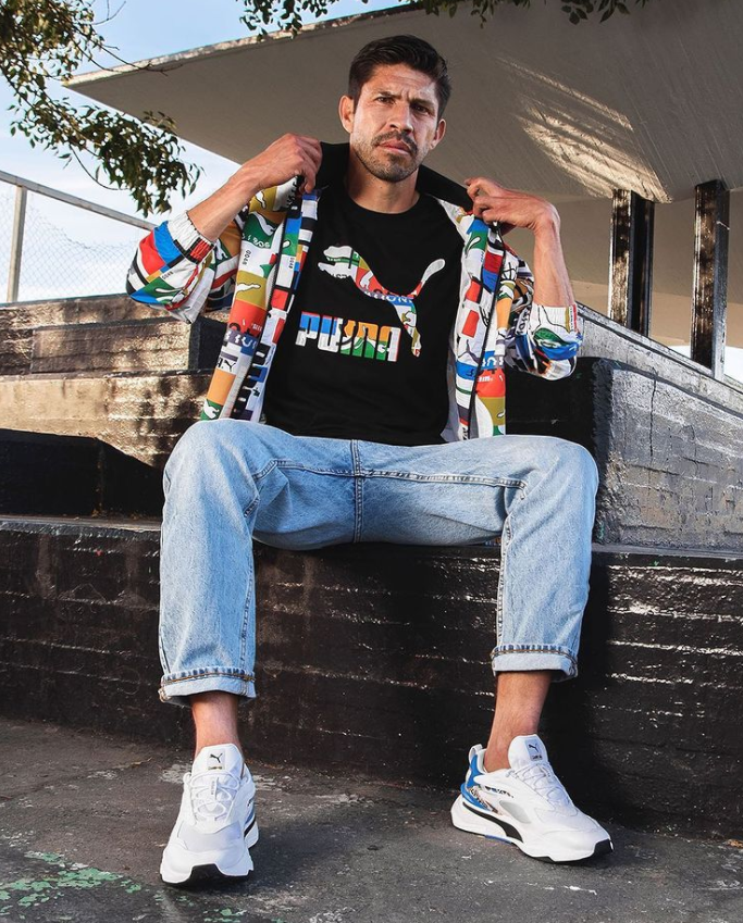 Se retiró Oribe Peralta: revelaron la fortuna del ‘Cepillo’, era el mejor pagado en Chivas y quién es la mujer que lo conquistó