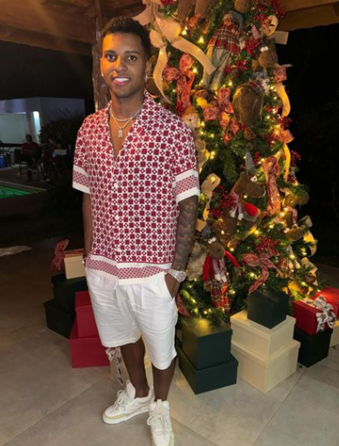 Así pasan la Navidad los cracks: “tornado” en la casa de Cristiano, Haaland se viste de Santa y uno se fue a Puerto Rico