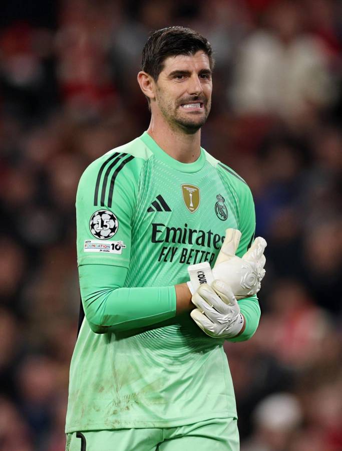 El VAR 'ayudó' al Real Madrid, la burla del Liverpool a Alexander Arnold y PSG recibe la peor noticia en Champions League