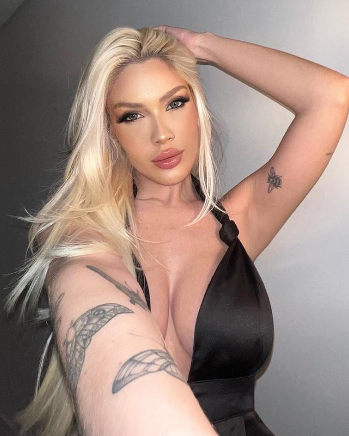 Karoline Lima, la sensual novia de crack del Real Madrid que dejó con la boca abierta a todos en el Bernabéu