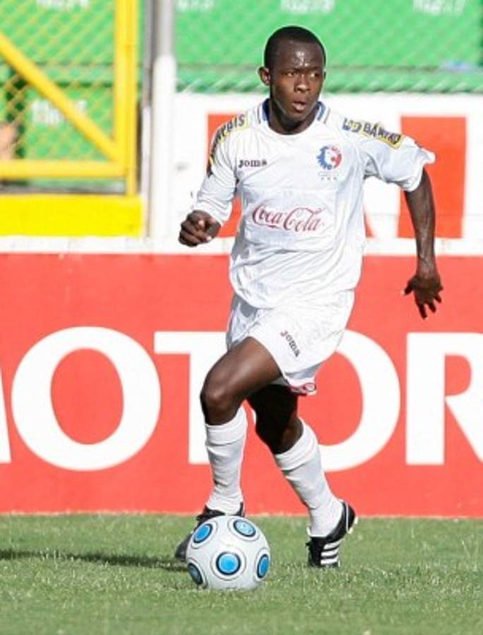 Top: 25 futbolistas hondureños que se retiraron sin que te dieras cuenta