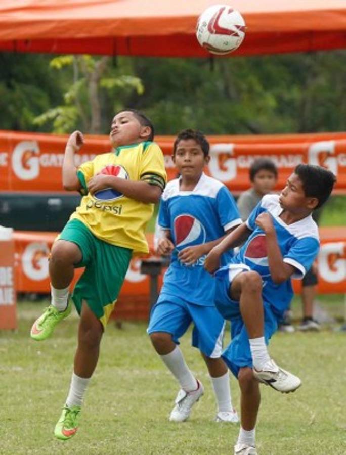 Las mejores imágenes de las semifinales en la Copa Gatorade 2015