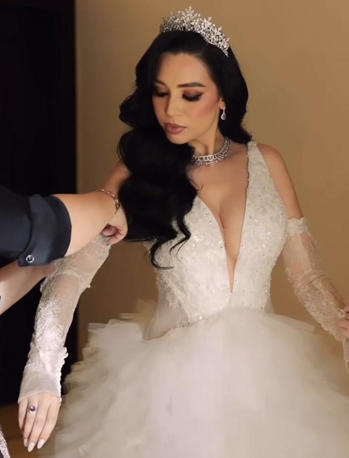 Choco Lozano se casó en República Dominicana con hermosa modelo hondureña: fotos de la linda boda y el cantante invitado