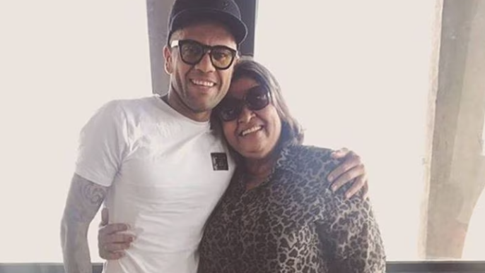 La madre de Dani Alves habla de la traición que sufrió su hijo: ¿Joana Sanz le dio la espalda al futbolista?