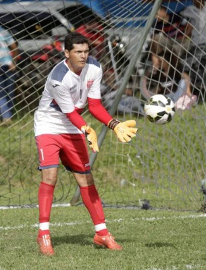 MERCADO HONDURAS: Olimpia, Vida y Platense fichan; Motagua renueva un delantero