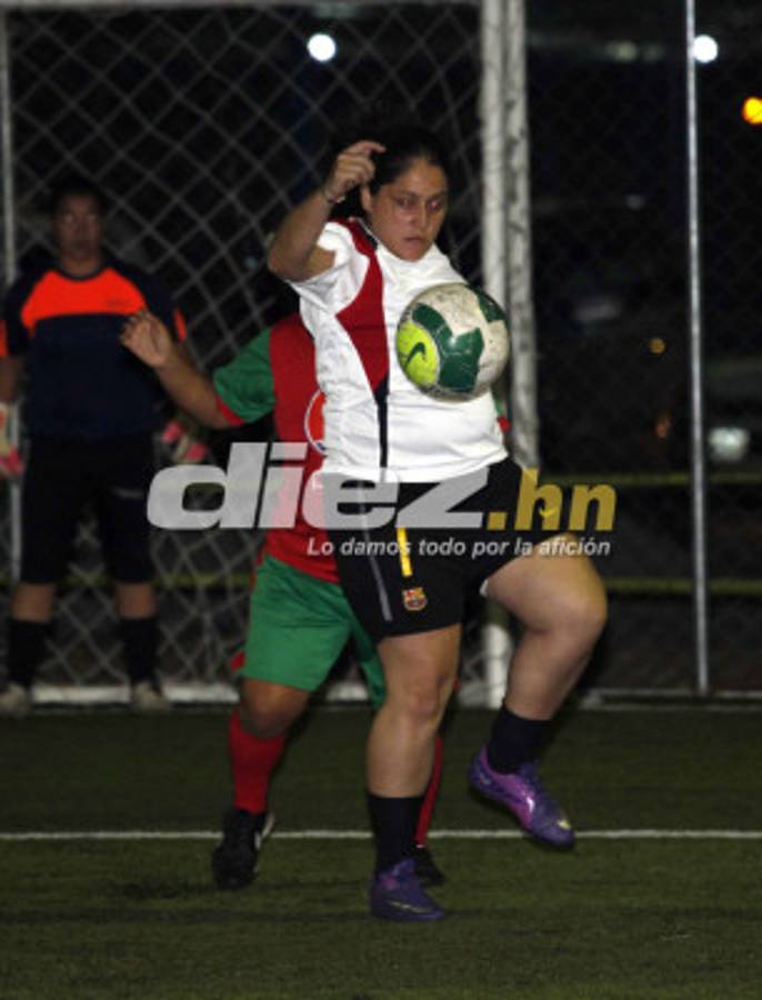 Torneo de fútbol femenino SPORTLINE 2013.