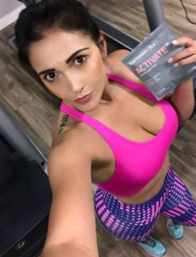 PICANTE: Deh Alves, la aficionada más sexi del Real Madrid que incendia las redes sociales