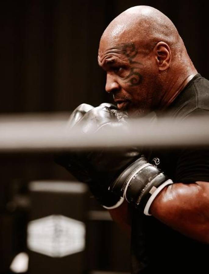 Tremendo: así luce Mike Tyson a sus 58 años antes de volver al ring y reveló el motivo de su pelea contra Jake Paul