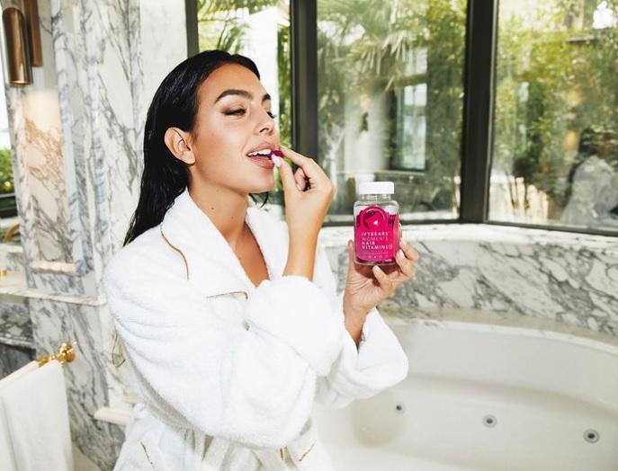 Revelan los 11 retoques estéticos que se hizo Georgina Rodríguez: Las fotos de su increíble cambio físico