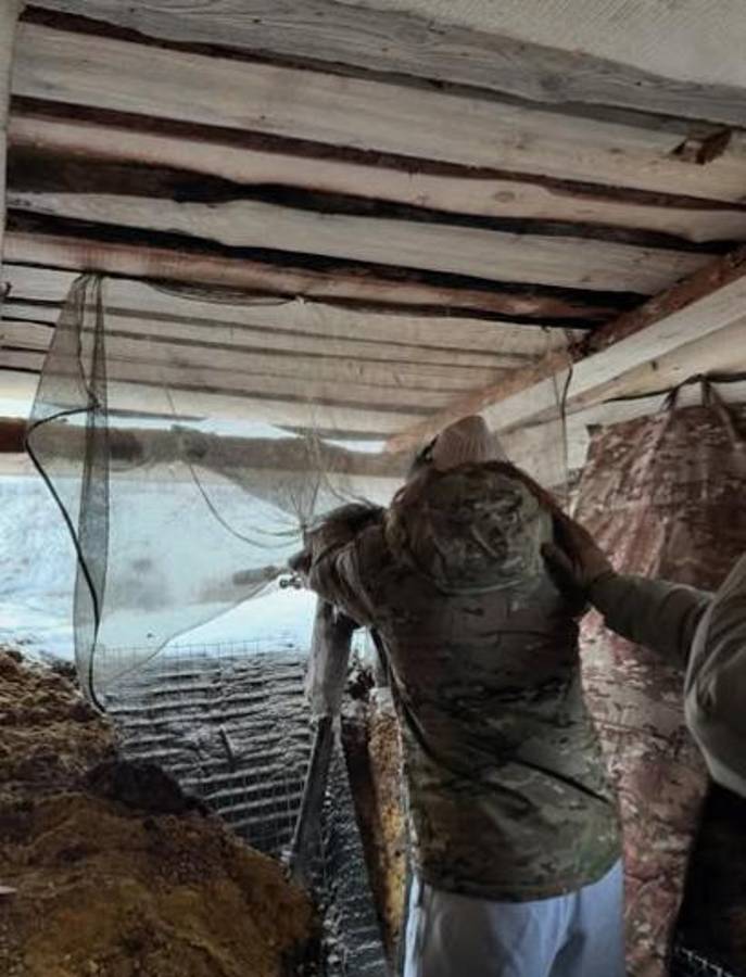 Cambió la raqueta por un lanzamisiles: la estrella que se regresó a Ucrania para combatir contra Rusia