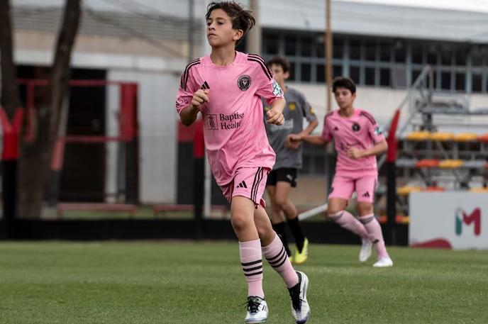 FIFA lo permite: la poderosa selección que quiere juntar a Cristiano JR y Thiago Messi para armar un equipazo