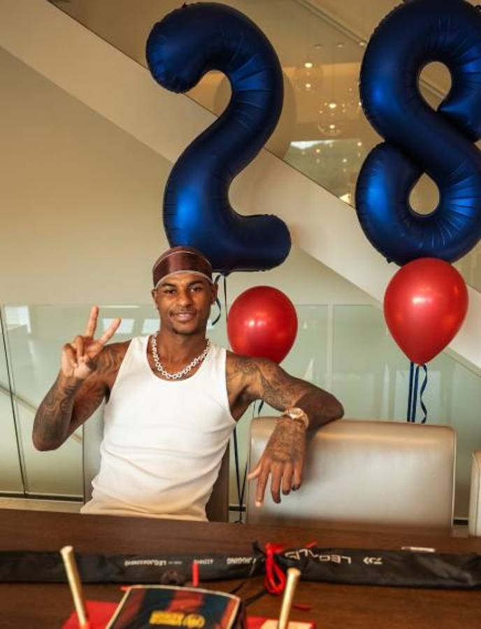 El Halloween de los cracks: Cristiano Ronaldo se lleva un susto, el cumpleañero del Barça y un aterrador Vinicius