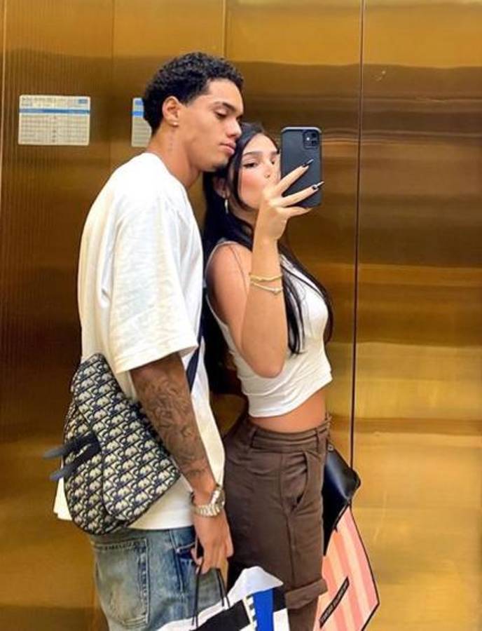 La noticia que más esperaba Ronaldinho: será abuelo con 45 años y así lo anunció su preciosa nuera influencer