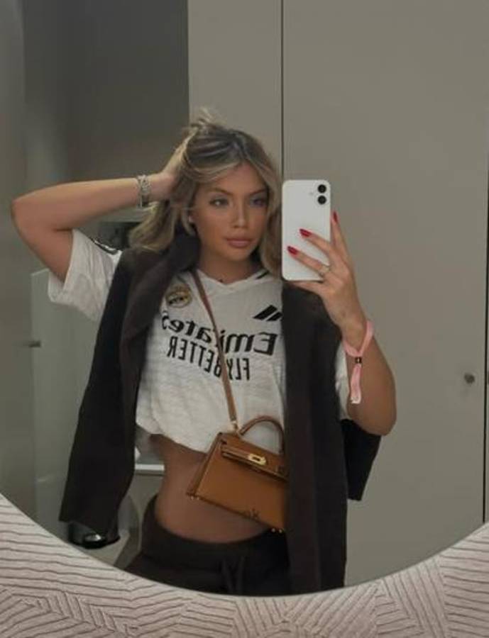 Las preciosas novias de los jugadores de Liverpool y Real Madrid: “Es mejor vivir con una doctora que con una modelo”