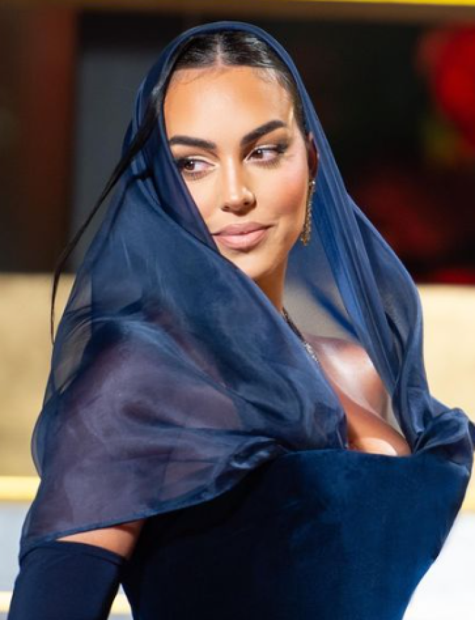¡Qué belleza! Georgina Rodríguez eclipsa en la alfombra roja de Arabia Saudita y el impactante precio de su collar de diamantes