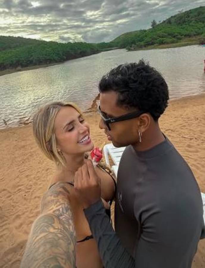 Mbappé y su mejor amigo se soltaron con Bad Bunny; Endrick festeja en exótico país y Vinicius sorprende