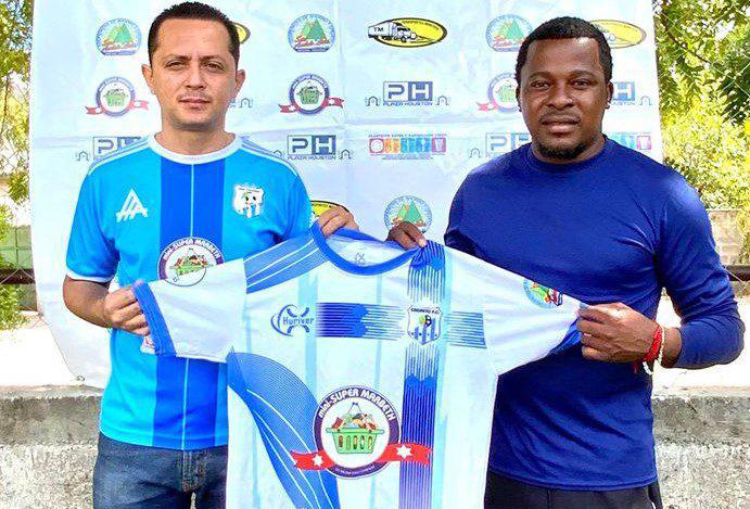 Se retiró en Olimpia pero sigue en el club: 25 futbolistas hondureños que se retiraron y quizá no te diste cuenta