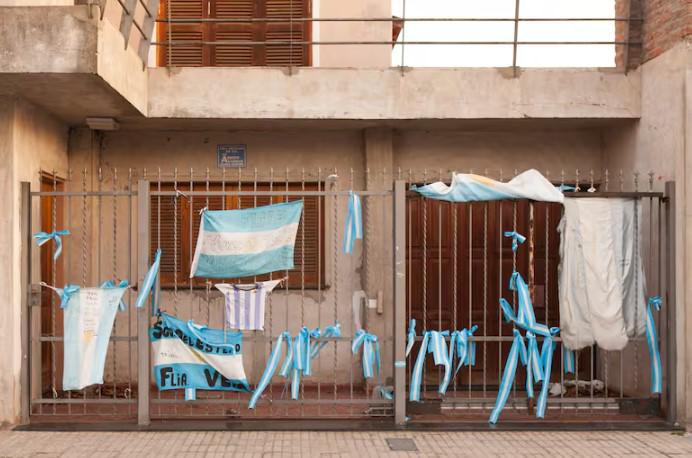 Así está la casa y el humilde barrio donde creció Messi en Rosario