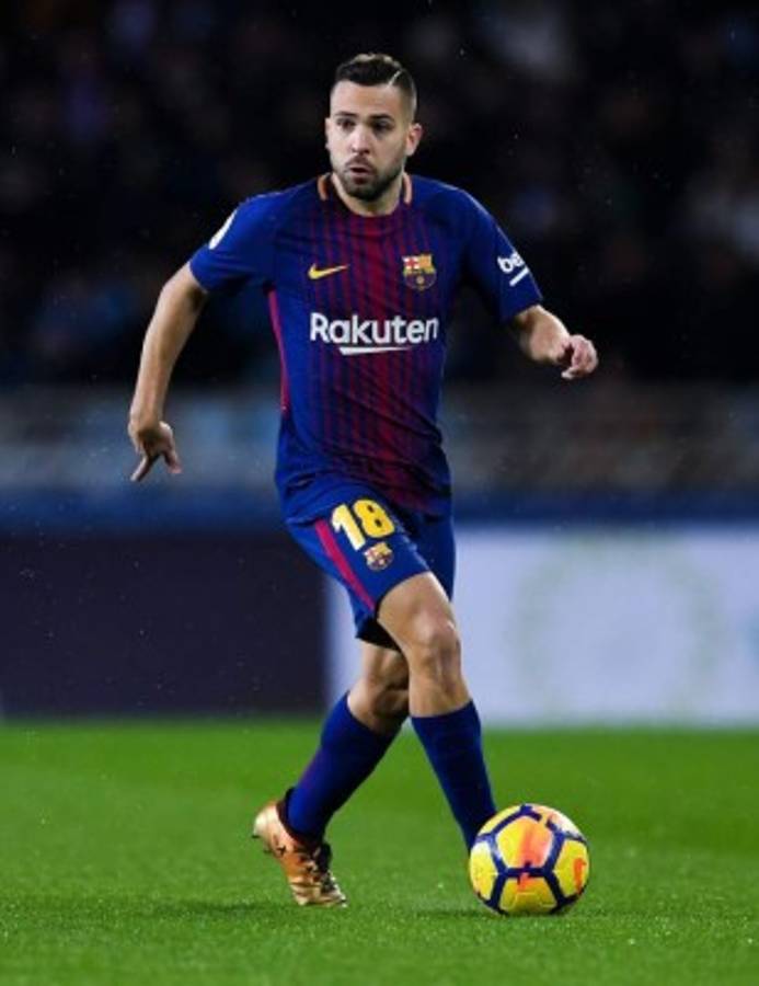 FICHAJES: Crack pide su salida del Madrid; Barcelona con baja confirmada y 'Chucky' es noticia