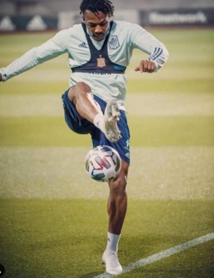 No levanta pesas: Adama Traoré revela sus secretos para lograr una increíble transformación física