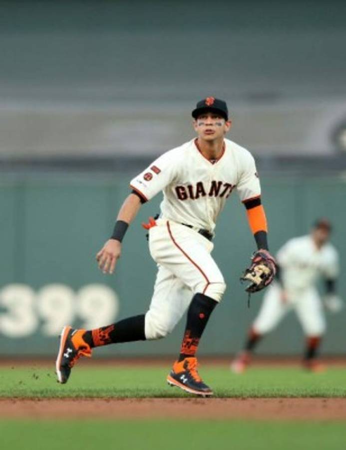 Gran parada y su primer hit: Así fue la noche histórica de Mauricio Dubón con los Gigantes