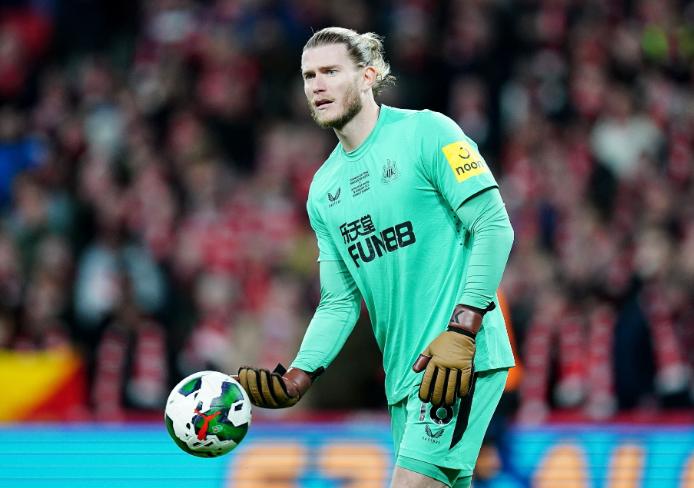 La nueva vida de Karius tras quedarse sin equipo y su esposa Diletta Leotta enamora en Miami