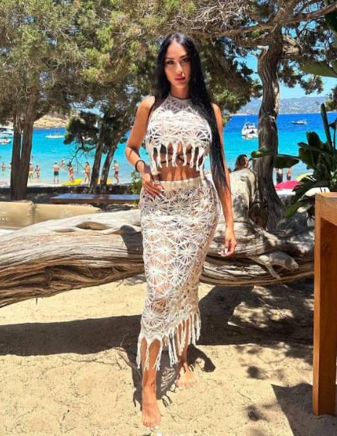 El motivo por el que explosiva esposa de ex jugador del Real Madrid estará en Honduras: “Vengo a ganar”