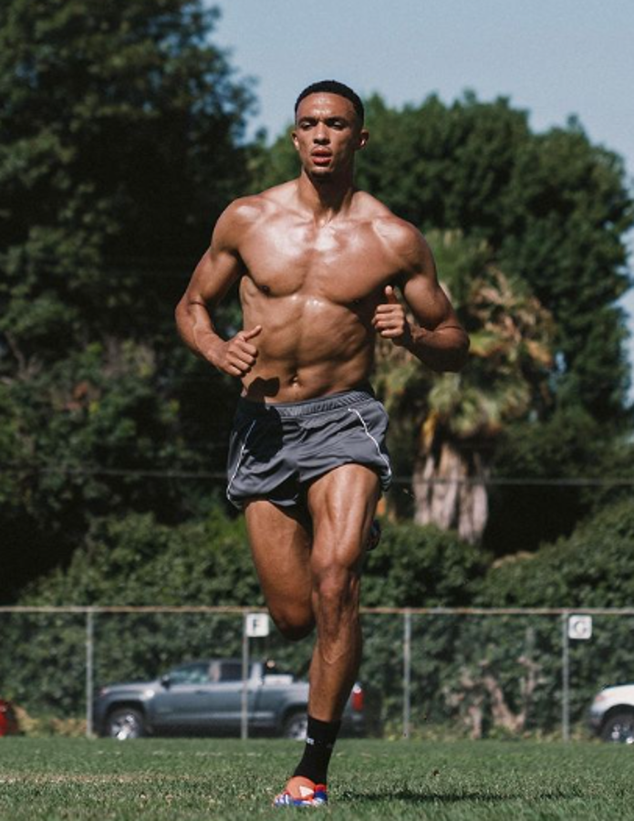 Las vacaciones de Bellingham en Los Ángeles con el fichaje que pretende cerrar el Real Madrid